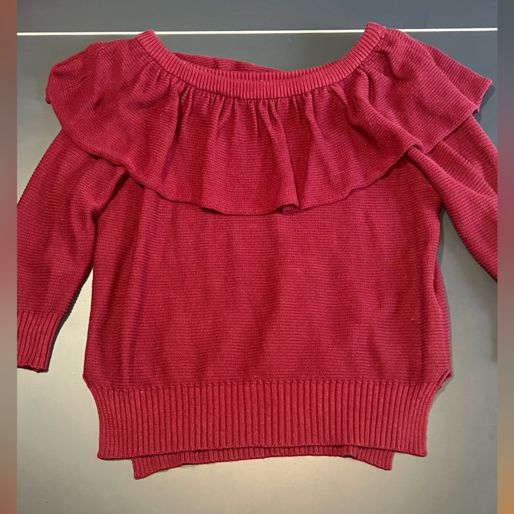 BURGUNDY OFF THE SHOULDER SWEATER SIZE SMALL